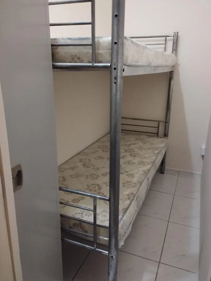 Bed Space For Weekly With Other Guests Hotel Dubai